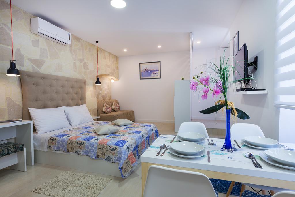 Apartment Rosulica สปลิท ภายนอก รูปภาพ